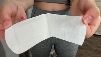 My Girlfriend Masturbates in Tight Leggings - Big Ass Latina Amateur Homemade POV