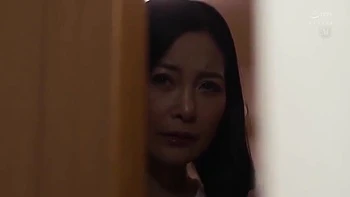 Roe359 Momoko Isshiki