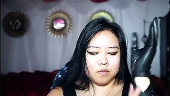 Dominatrix Maras Asmr Woven Leather Gloves