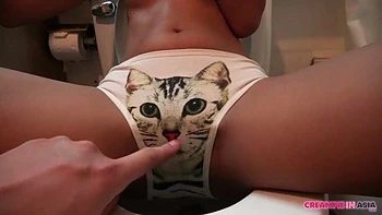 Blindfolded Chick Savors Wild Fuck For Good Amount Of Sperm by Creampie In Asia: Porn