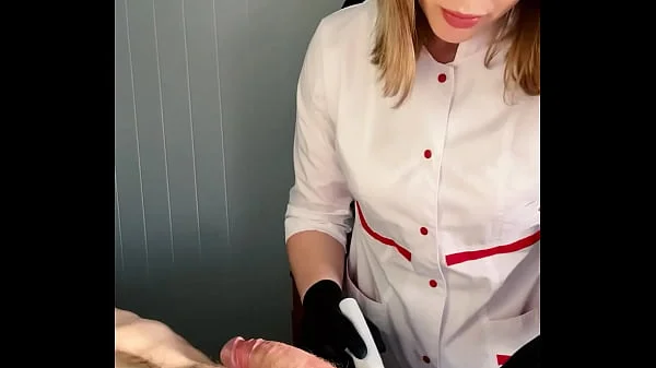 The client couldn't take it anymore and CUM vigorously during the procedure. With English subtitles