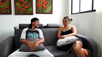 Big Tits Colombian MILF KerentSleen Gets Fucked By Stepbrother In Doggystyle & Missionary - Homemade Blowjob & Big Ass Latina 4K Porn