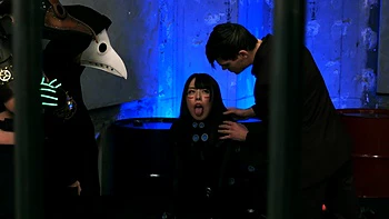 Asian beauty Mone Kamiki tries on sexy leather clothes and rides a cock