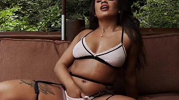 Amateur latina gets it: Blowjob, Doggy  Cowgirl Porn