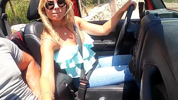 German amateur milf does public blowjob in the car while driving
