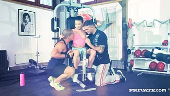 Anita Bellini Makes Other Girls Jealous - Private Porn Sex Videos