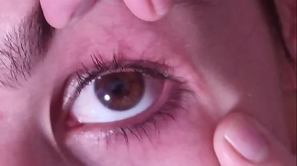 Cum dumpster gets a full cumshot into her open eye | talking