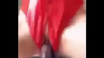 Amateur squirt on horse dildo