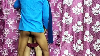 Indian Virgin Schoolgirl First Time Sex with Boyfriend - Desi Teen Puja Anal Doggy Style