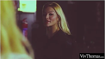 Cherry Kiss, Monica Sweet And Viv Thomas - Stunning Milf Has Her Pussy Licked By Sex Lover