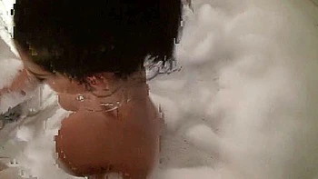 Bella Reese Fucks Her Real Life Man At Home In Her Bedroom!