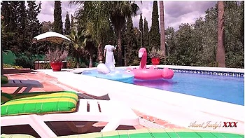 Judys Xxx - Lost Milf Tourist Jojo Robinson Needs Your Help (pov)