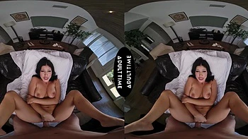 Queenie Sateen gets her pussy filled with cock in vr