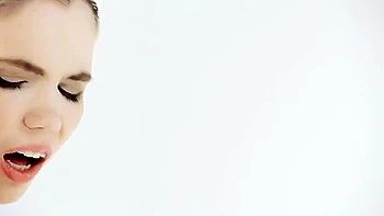 Sexy Girl Tries Anal For The First Time - Hardcore