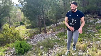 Blowjob with caviar, cunnilingus with champagne: Cindy Lopes is naughtier than ever! - Jacquie et Michel TV