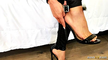 Aidra's catsuit temptation