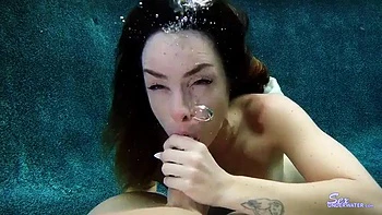 Ass hotlovely babe: Blowjob, Amateur  Big Ass Porn