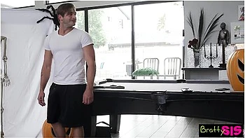 Molly Little & Mia Kay Cant Resist Stepbros Candy Corn Dick