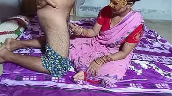 घर पे आयी सासु माँ को पटाकर चोदा | देशी हिंदी चुदाई