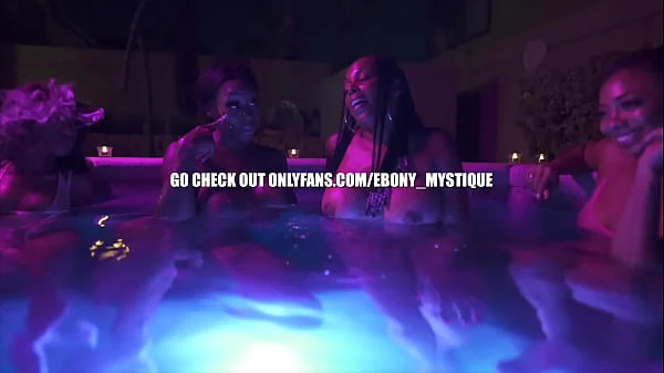 YUM THE BOSS VS BK BRICK 2