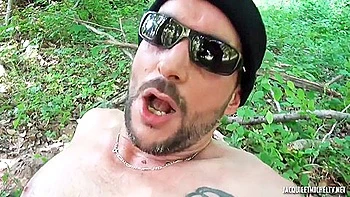 00761 Une Sacree Cochonne