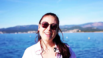 Mia, 24 years old, from Hyères! - Jacquie et Michel TV