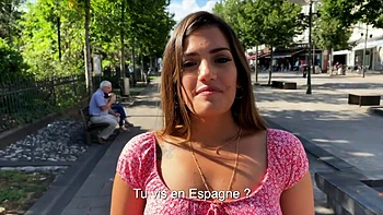 Laury, 27 years old, burns with hard desires! - Jacquie et Michel TV