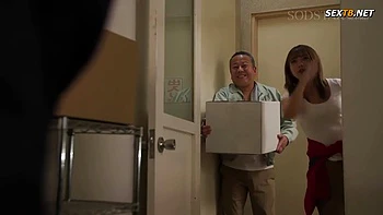(rm) Newly Married Delivery Woman - Riko Hoshino