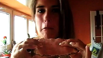 My hot girlfriend is a model