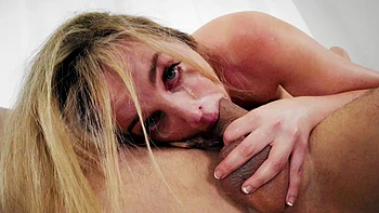 The hottest milf peaches gets her pussy railed in pov style