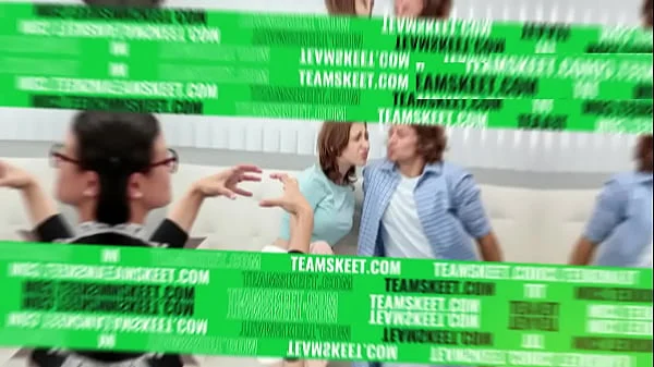 Congresswoman Needs To Relax After A Long Day And Her Secret Serviceman Offers A Shoulder Massage