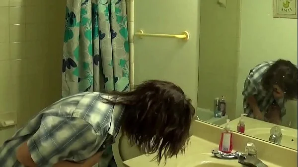 Aiden Valentine Wakes Up As A Woman