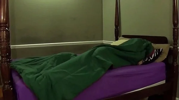 Aiden Valentine Wakes Up As A Woman