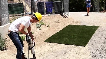 Kitchen Penetration - His Tool Works Her Trimmed Cunny