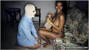 Foot Worship Sessions #femdomraw - Jet Setting Jasmine, Kendra Heart And Violet Monroe