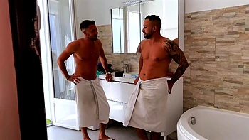 Tiffany enjoys playing the naughty nurse ... - Jacquie et Michel TV