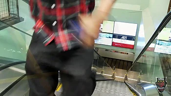 Crossing Paths with Jackie Ohh!