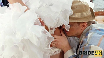 BRIDE4K. I put my tight pussy on my gardener's cock every day