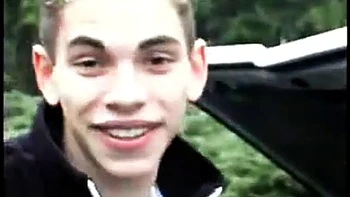 Of course she ll do it for money: Doggy, Missonary  Babe Porn