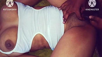 Desi Stepmom Seduce And Fucked Hard By Her Young Stepson In The Park