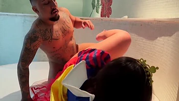 Agatha Ludovino And Snow White In Greedy Swallowed Dungas Cock