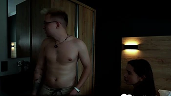 Stepmom ends up getting dicked in bed