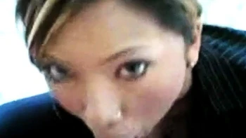 SG Malay Girl Gives Blowjob in the Staircase