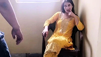 Horny Indian MILF Sucking Cock And Doggystyle Hard Sex