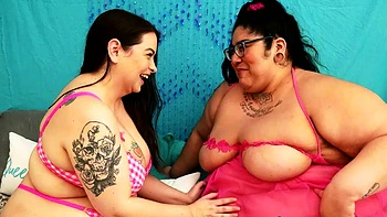 Creamy with Crystal Blue and Sydney Screams