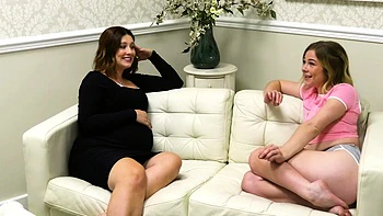 SEXY MOMMA - Lou is craving Some Extra Attention