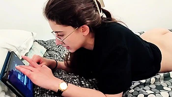 SHANAXNOW HALLOWEEN - ZOMBIE STARVING FOR YOUR ASS BJ CUM