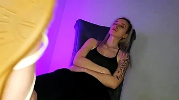 Lexi Snow - I Show My Slave Off To My Friend