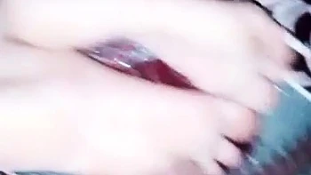 Arab Girl's Hot Milk and Feet Webcam Show