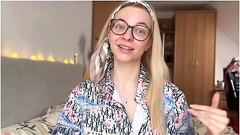 Why Everyone Loves Armpits